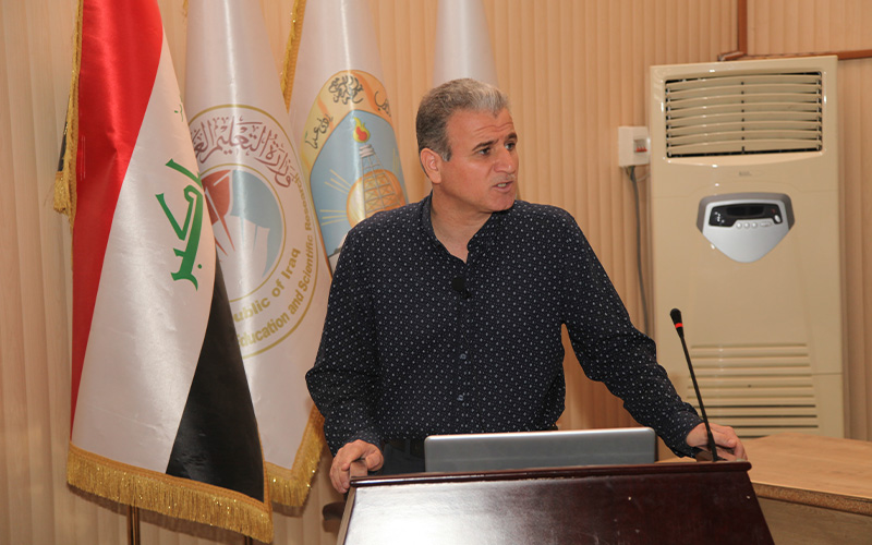 كلية الطب تنظم ...