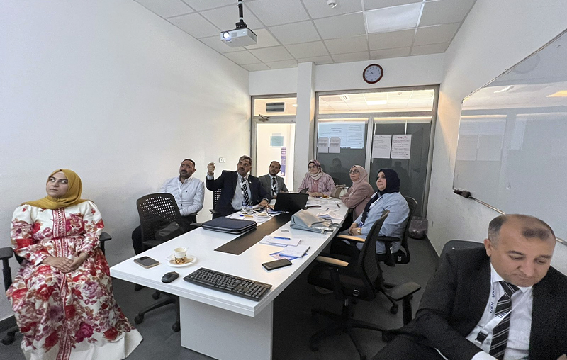 كلية الطب تشارك في ورشة عمل للاعتمادية 