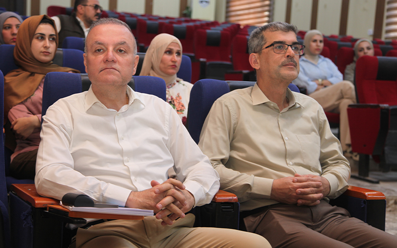 كلية الطب تنظم ورشة عمل حول معايير الاعتماد المؤسسي