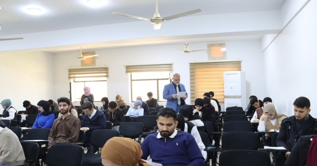 انطلاق الامتحانات النهائية للكورس الأول لطلبة المرحلة الأولى في كلية التمريض