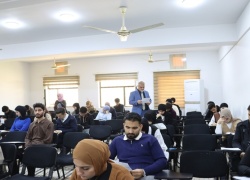 انطلاق الامتحانات النهائية للكورس الأول لطلبة المرحلة الأولى في كلية التمريض