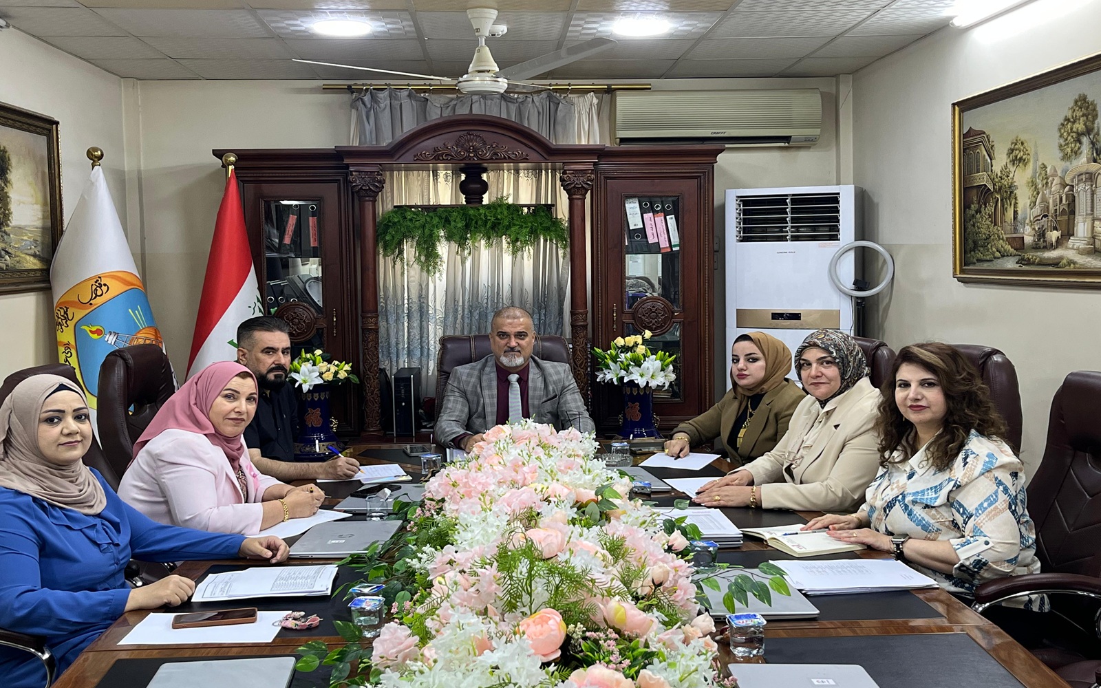 اجتماع السيد العميد مع السادة رؤساء الفروع العلمية في كلية التمريض