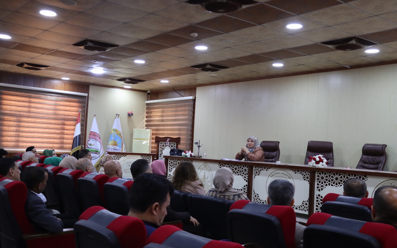 كلية التمريض تنظم دورة حول الفساد الإداري والمالي ودور هيئة النزاهة في معالجته