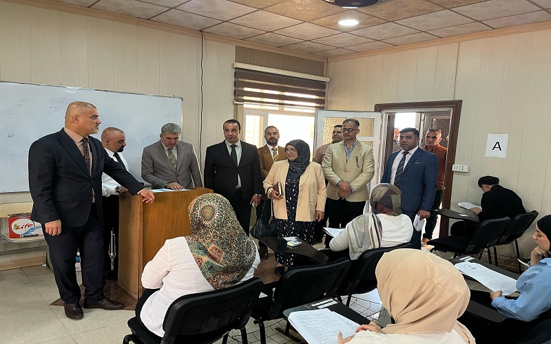 لجنة مركزية من جامعة كركوك تتفقد سير الامتحانات واللجنة الامتحانية في كلية التمريض