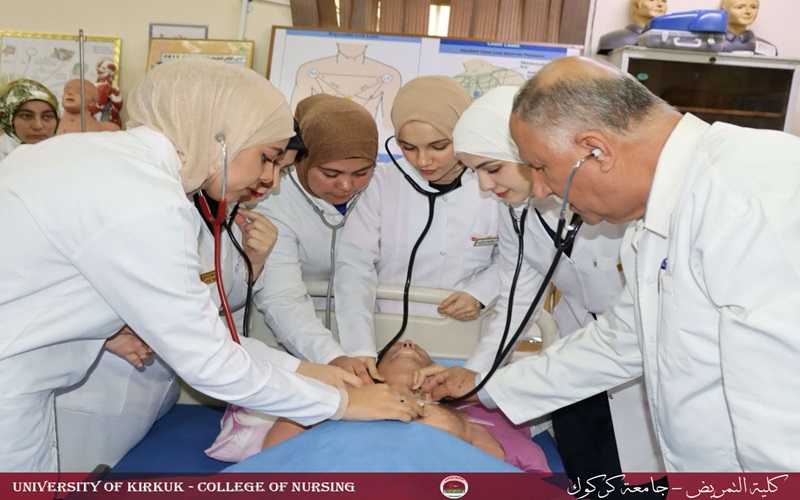 تدريب طلاب المرحلة الثانية حول الفحص البدني والتقييم الصحي لامراض القلب والاوعية الدموية