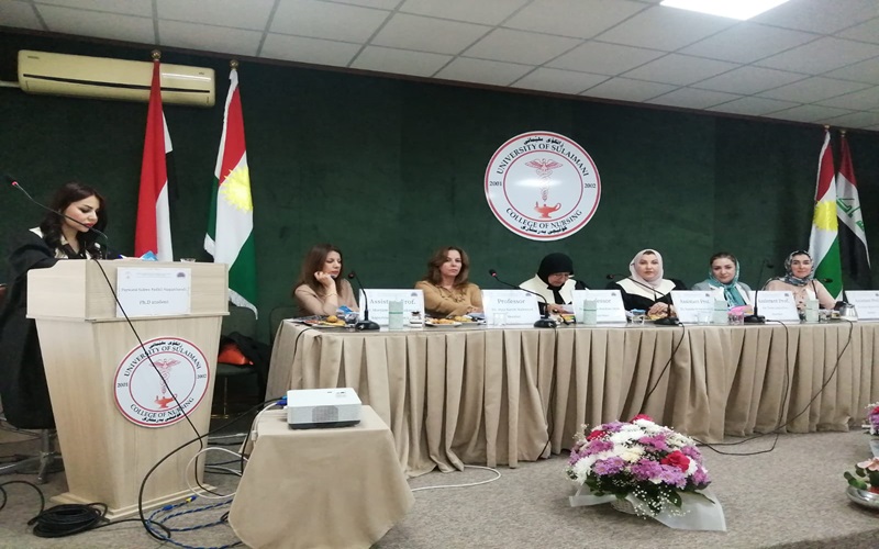 تدريسية من كلية التمريض / جامعة كركوك تشارك في لجنة مناقشة أطروحة دكتوراه في جامعة سليمانية