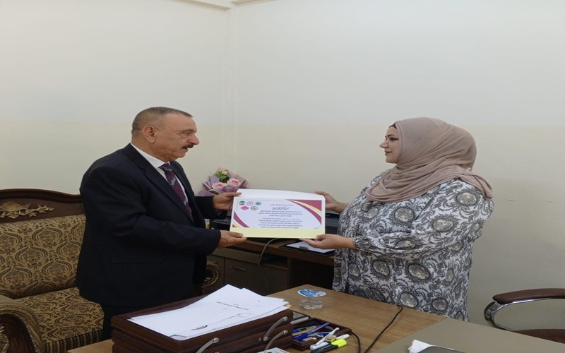 مشاركة تدريسية في اليوم العالمي للصحه والسلامة المهنية