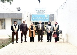 مساعدة عدد من طلاب المدارس الابتدائية ماديًا ومعنويًا