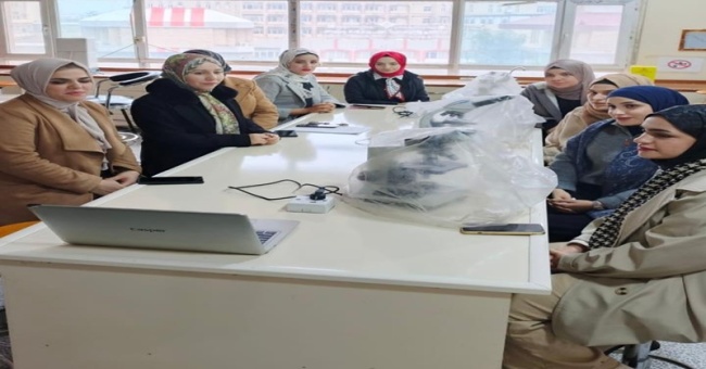 ورشة علمية حول إرشادات السلامة المختبرية، بمشاركة عدد من التدريسيين والطلبة 