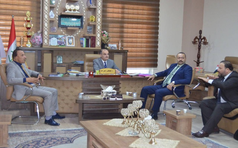 عميد كلية التربية للعلوم الصرفة  يستقبل اللجنة المركزية المكلفة بالامتحانات النهائية