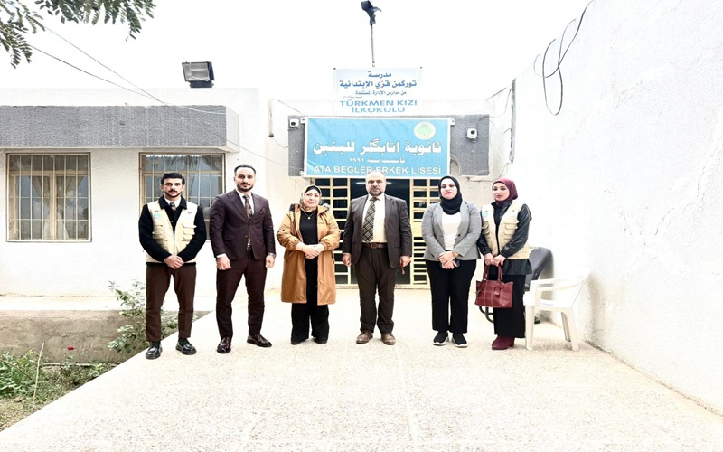 مساعدة عدد من طلاب المدارس الابتدائية ماديًا ومعنويًا 2