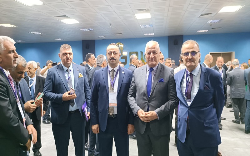 مشاركة الاستاذ الدكتور مصطفى راجي عايد عميد كلية التربية للعلوم الصرفة ممثلا عن جامعة كركوك بالاضافة الى الاستاذ الدكتور عمر صباح مدير قسم الشؤون العلمية في رئاسة الجامعة في (المؤتمر الاول للمجلس الاستشاري الصناعي في الجامعات العراقية 2023)