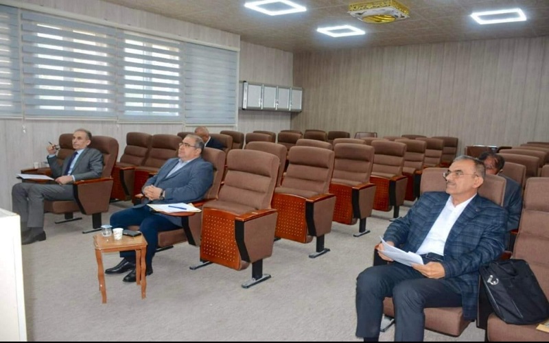 تدريسي من كلية العلوم / جامعة كركوك يترأس لجنة الامتحان الشامل لقسم من طلبة الدكتوراه