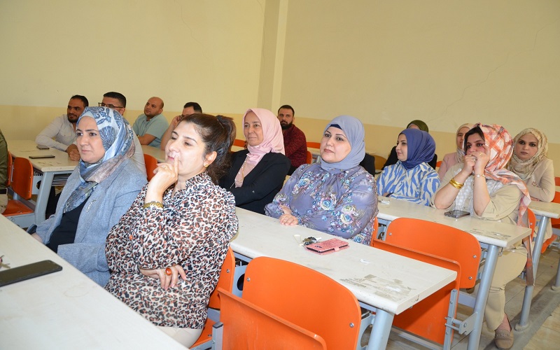 كلية العلوم / جامعة كركوك تقيم حلقة نقاشية عن أنواع وأضرار السموم النباتية