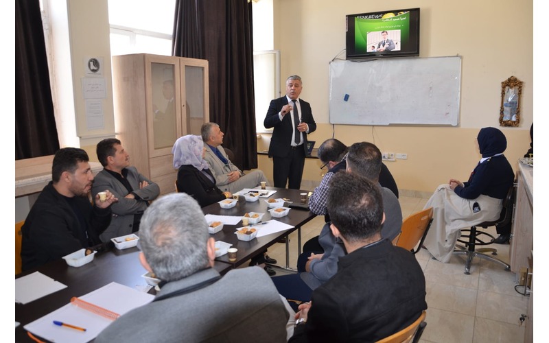 قسم الجيولوجيا التطبيقية في كليه العلوم/ جامعه كركوك يقيم حلقه نقاشية بعنوان ( تصميم محاضرة على ضوء التعليم المدمج)