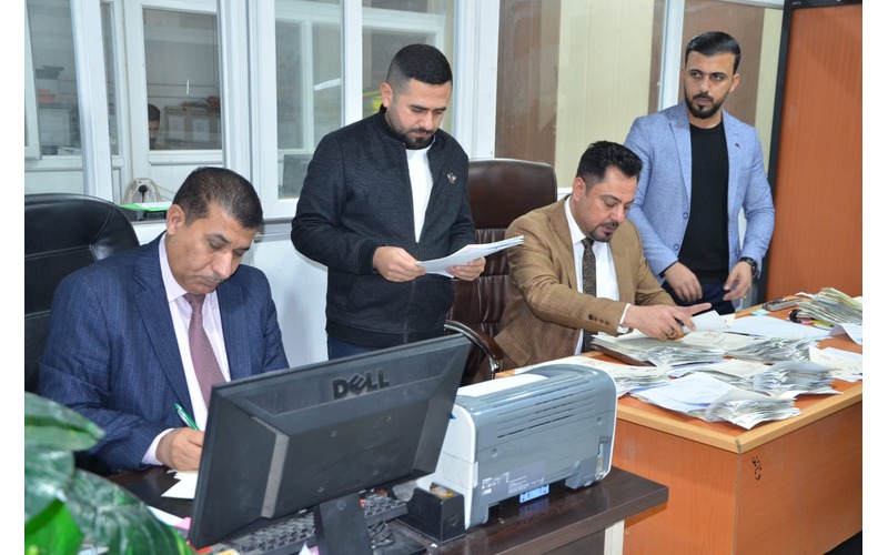 عميد كلية العلوم / جامعة كركوك يتفقد شعبة التسجيل وشؤون الطلبة