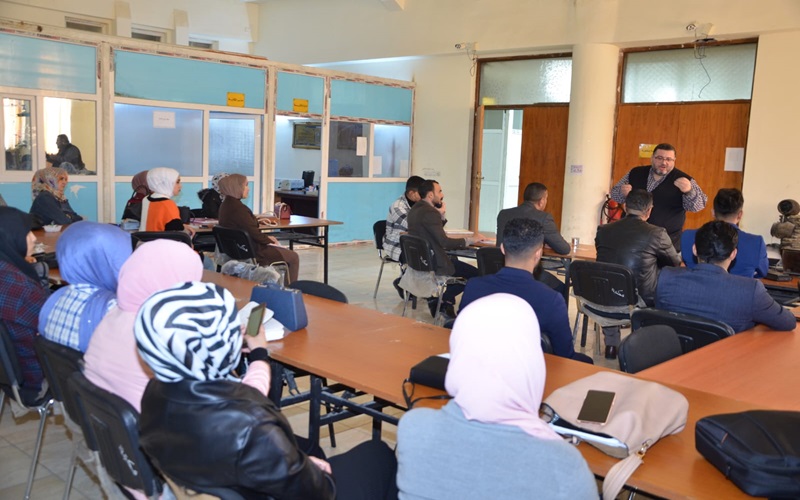 College of Science/University of Kirkuk organizes a workshop on how to use the Mendeley resource management program