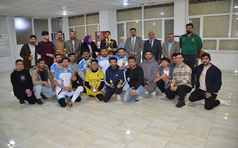 كلية العلوم/ جامعة كركوك تختتم بطولة العراق الحر لخماسي كرة القدم