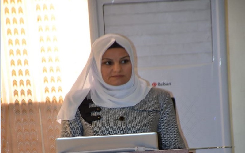 كلية العلوم / جامعة كركوك تنظم ورشة علمية عن (كيفية اعداد وتصميم البوسترات العلمية للمشاركة في المؤتمرات)