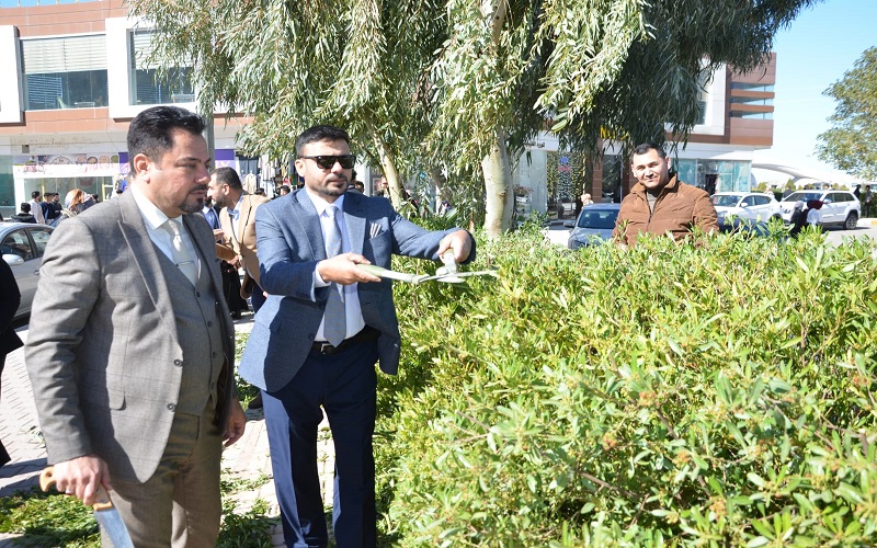 كلية العلوم / جامعة كركوك تباشربحملة تشجيرالحدائق