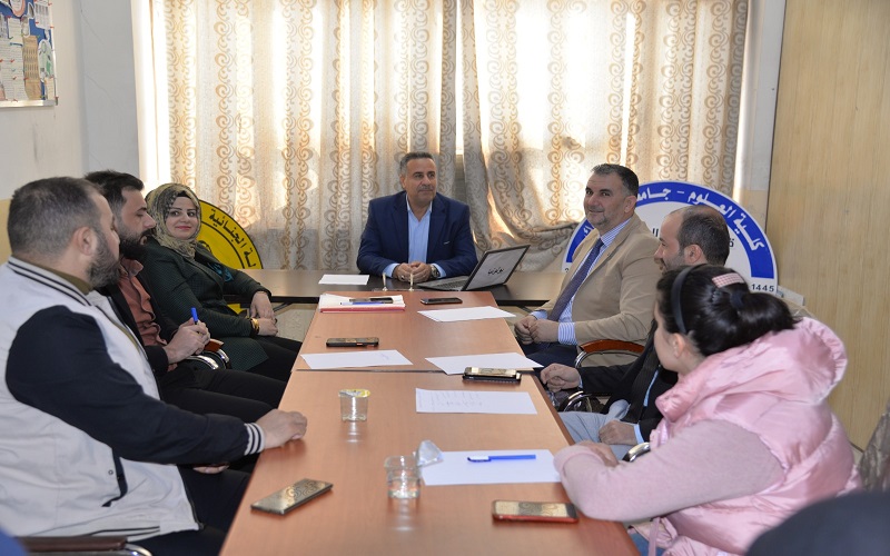 كلية العلوم / جامعة كركوك تنظم حلقة نقاشية بعنوان يوم التشريع العراقي ركيزة لبناء دولة القانون