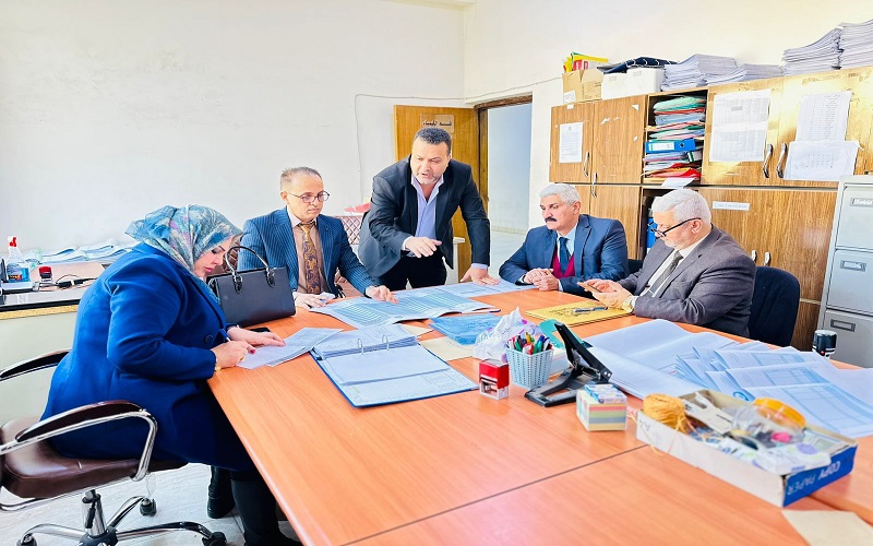 كلية العلوم جامعة كركوك  زيارة  اللجنة المركزية المشرفة على سير الامتحانات النهائية