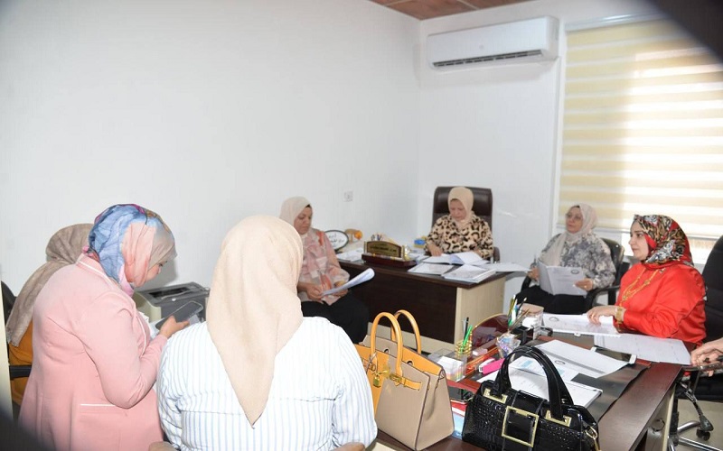 طلبة الدراسات العليا يختتمون المرحلة التحضيرية بالسمنرات العلمية