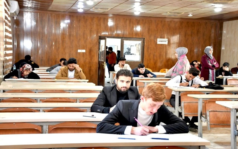 الامتحانات النهائية في كلية العلوم