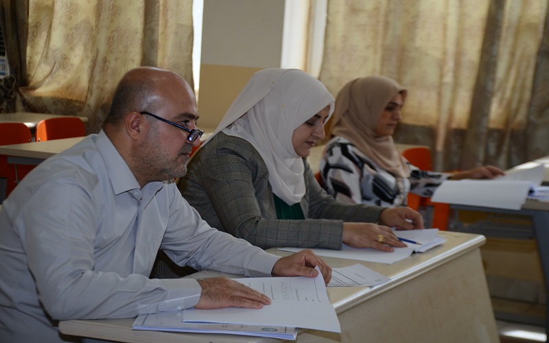 جانب من مناقشة مشاريع التخرج في كلية العلوم / قسم الرياضيات