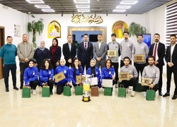 رئيس جامعة كركوك يكرم الفرق المشاركة في بطولات الجامعات العراقية