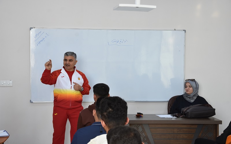 كلية التربية البدنية وعلوم الرياضة تنظم ورشة عمل ادارة الوقت 