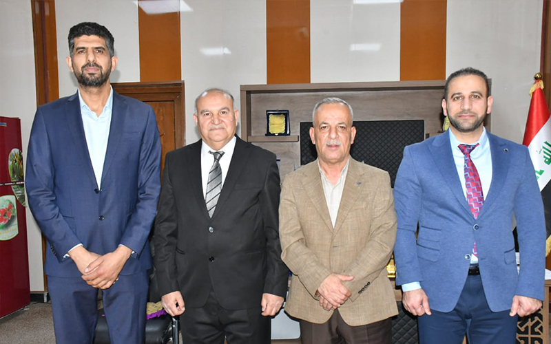 اختيار تدريسي في كلية التربية البدنية وعلوم الرياضة عضواً في لجنة وزارية