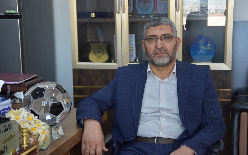 عمادة كلية التربية البدنية وعلوم الرياضة تبارك تدريسي لحصوله على الترقية العلمية