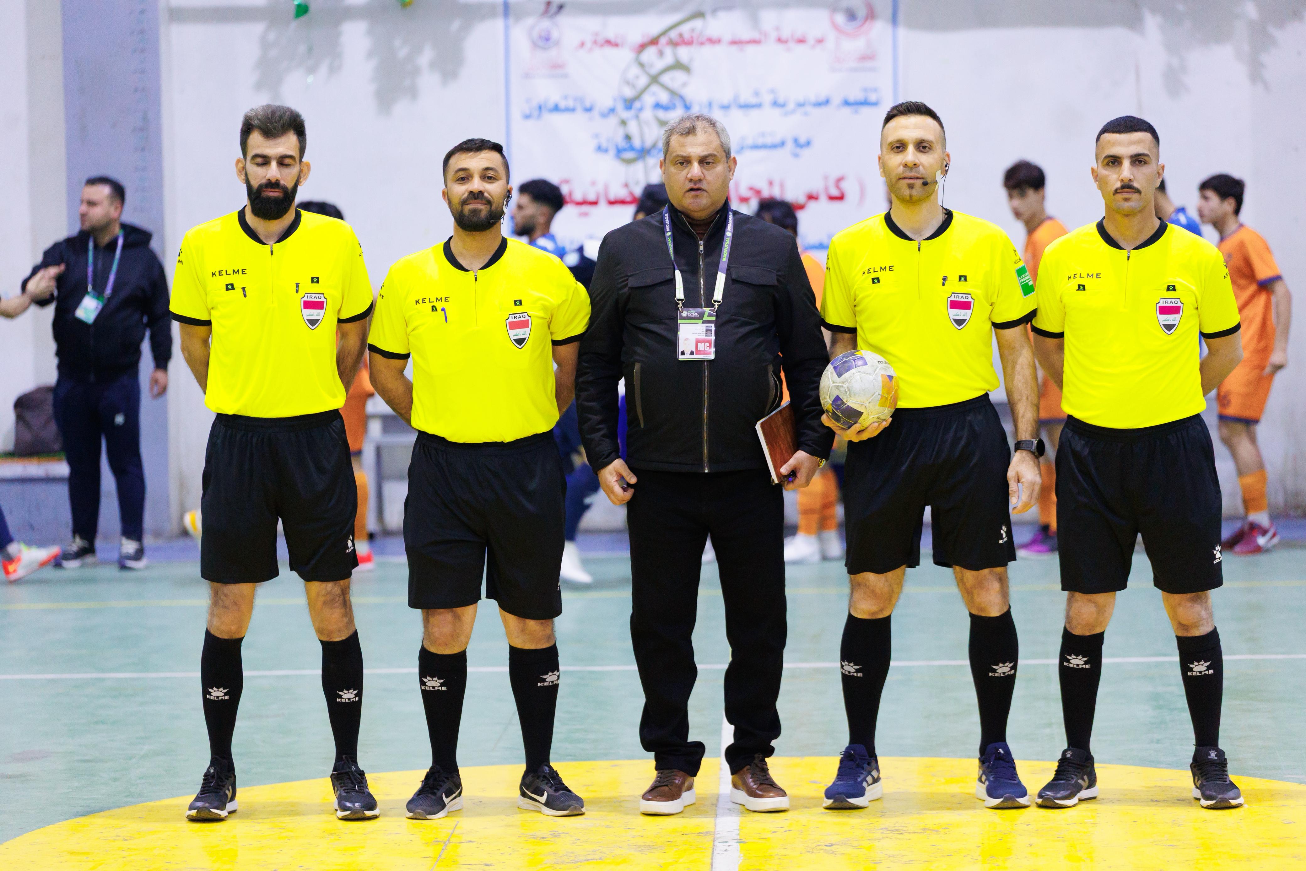 لقطة من المباراة 7