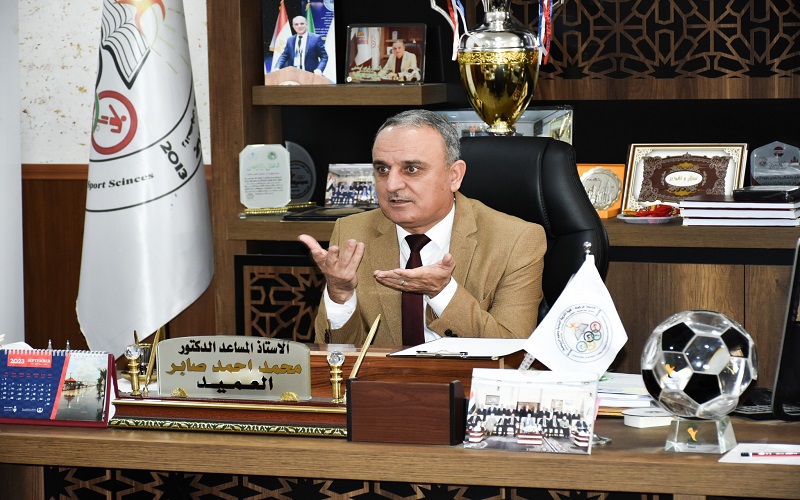 كلية التربية البدنية وعلوم الرياضة تعقد اجتماعا لمجلس الكلية 