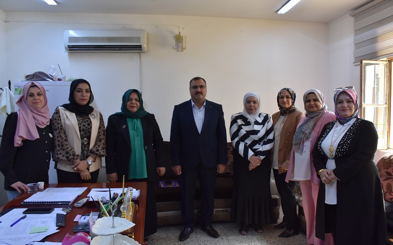 كلية التربية البدنية وعلوم الرياضة تنظم محاضرة نوعية توعوية عن الكشف المبكر لمرض سرطان الثدي والتذكير بمخاطر الاصابة 