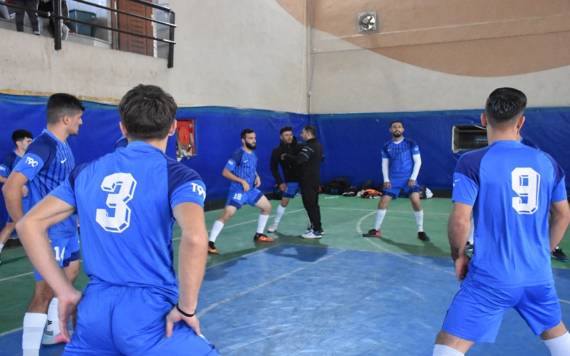 فريق كلية التربية البدنية وعلوم الرياضة يتأهل الى مباراة النصف نهائي لبطولة خماسي كرة القدم لطلبة كليات الجامعة