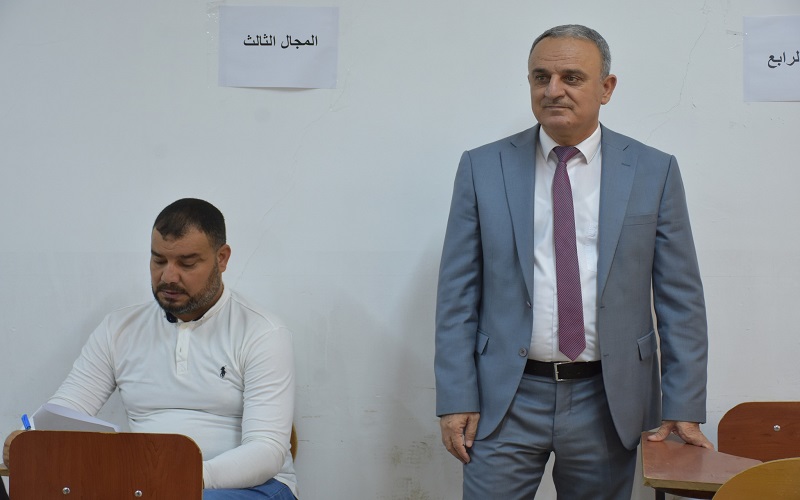 عميد كلية التربية البدنية وعلوم الرياضة يتفقد سير امتحانات الدور الثاني لطلبة الدراسات العليا