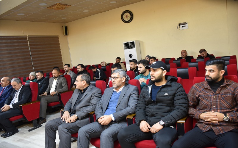 كلية التربية البدنية وعلوم الرياضة تنظم محاضرة نوعية بعنوان اليوم العالمي للغة العربية 