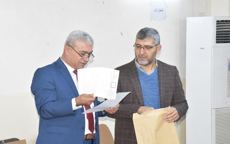 امتحانات الفصل الدراسي الاول لطلبة الدراسـات العليا في كلية التربية البدنية وعلوم الرياضة