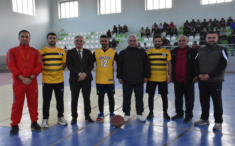 كلية التربية البدنية وعلوم الرياضة تنظم بطولة كرة السلة بين التدريسيين والموظفين والطلبة 3X3