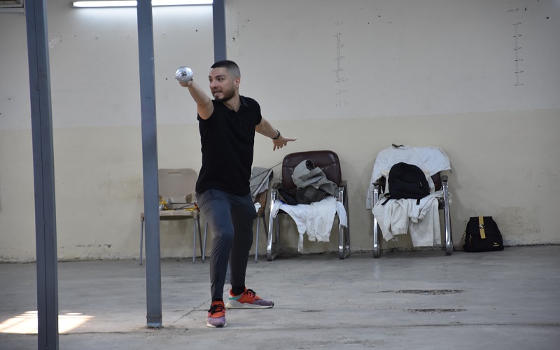 كلية التربية البدنية وعلوم الرياضة تقيم ورشة عمل عملية عن اساسيات لعبة المبارزة