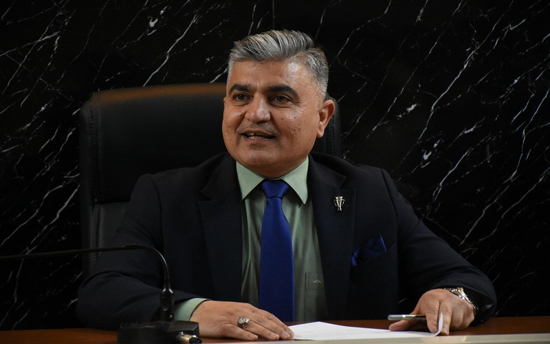 كلية التربية البدنية وعلوم الرياضة تختتم دورة تحكيمية في كرة اليد 