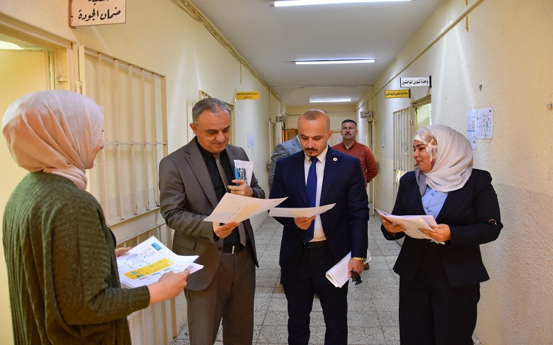 كلية التربية البدنية وعلوم الرياضة تنظم حملة لمحاربة الامية الثقافية 