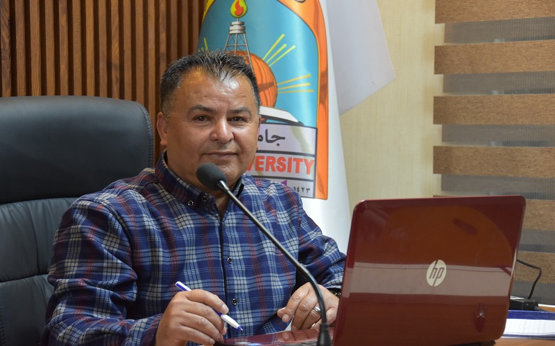 كلية التربية البدنية وعلوم الرياضة تنظم محاضرة نوعية علمية عن العلاج بالكمادات الحارة والباردة وطرق استخدامها 