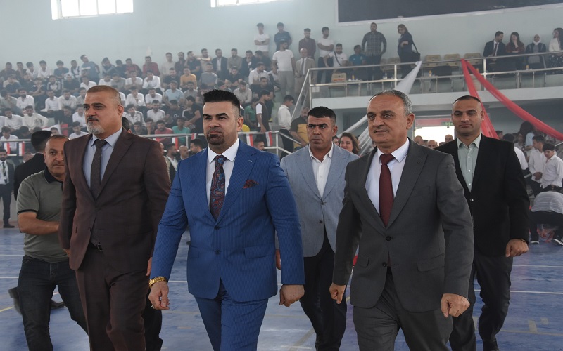 كلية التربية البدنية وعلوم الرياضة تقيم مهرجاناً رياضياً بمناسبة اليوم العالمي للرياضة من اجل التنمية والسلام 