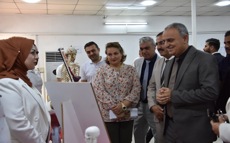 كلية التربية البدنية وعلوم الرياضة تفتتح معرضها العلمي الاول للتطبيقات العلمية لفسيولوجيا التدريب الرياضي وتأهيل الاصابات البدنية 