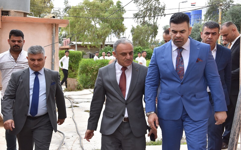 رئيس جامعة كركوك يتفقد سير الامتحانات النهائية في كلية التربية البدنية وعلوم الرياضة 