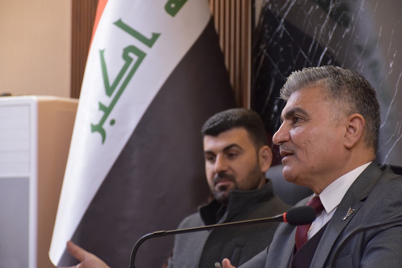 The Administrative Assistant at the College of Physical Education and Sports Sciences holds a meeting for the employees of the divisions and units