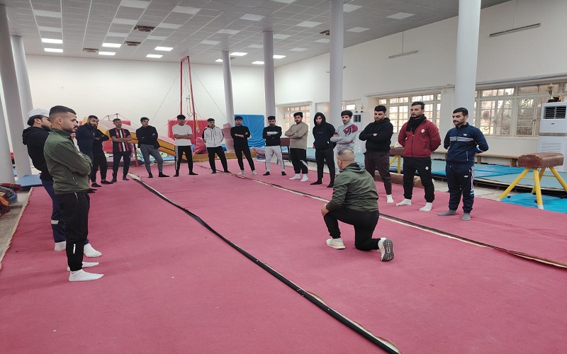 كلية التربية البدنية وعلوم الرياضة تنظم ورشة عمل عن اساسيات الجمناستك